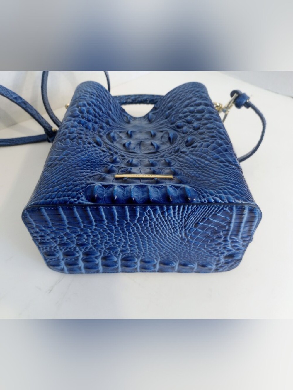 Brahmin Amelia Bucket Bag In Bluebonnet, Crocodile Embossed Leather Crossbody - Picture 7 of 9